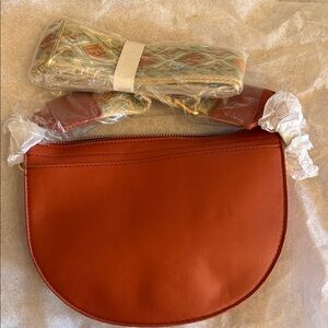 Chic Brown Leather Crossbody Bag